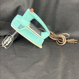 Vintage Teal Electric Hand Mixer